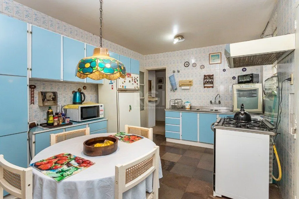 Imagem Casa no bairro Petrópolis de 3 dormitórios