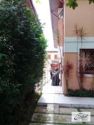 Imagem Vendo Casa em Condomínio Club - Butantã