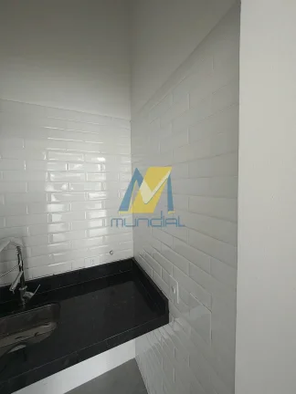 Imagem Salão Comercial Amplo para Locação 300m² | Espaço e Versatilidade