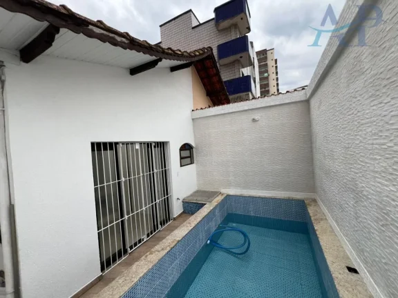 Imagem Casa Térrea na Tupi em Praia Grande com Piscina