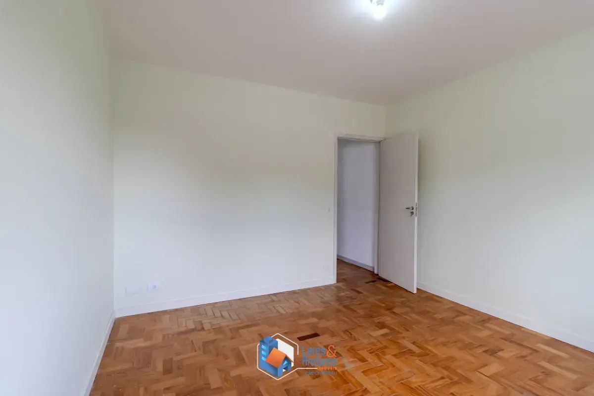 Imagem Casa para venda em Vila Império com 3 quartos, 152m²