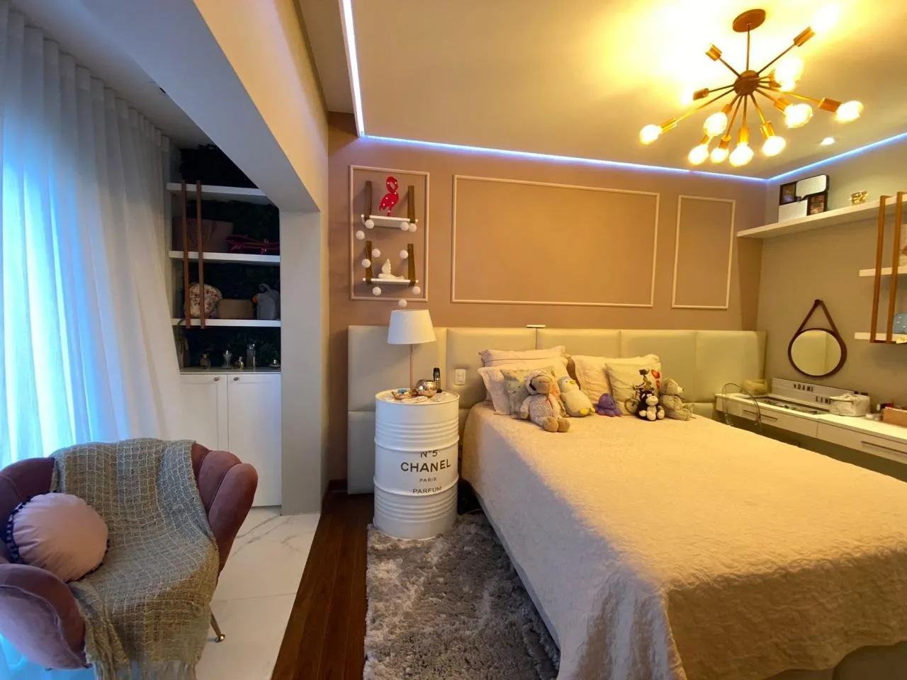 Imagem Casa de Luxo em Condomínio: 4 Quartos, 4 Suítes, 3 Salas na Chácara Santa Maria - Votorantim-SP (811m²)
