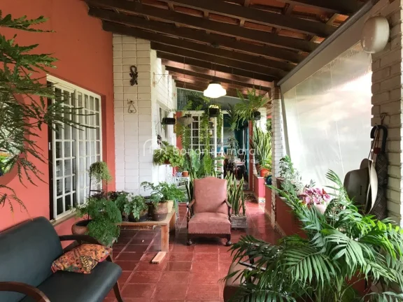 Imagem Oportunidade! San Conrado - Sousas

1.086m² de terreno de esquina | R$ 980 mil

Muito espaço, verd...
