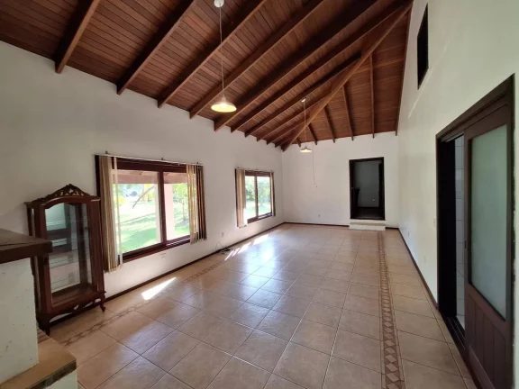 Imagem EXCELENTE OPORTUNIDADE, Casa com 256m², cond fechado, Águas Claras, Viamão