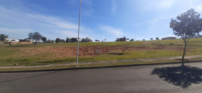 Terreno em Condomínio à Venda,  em Parque Reserva Fazenda Imperial - Sorocaba