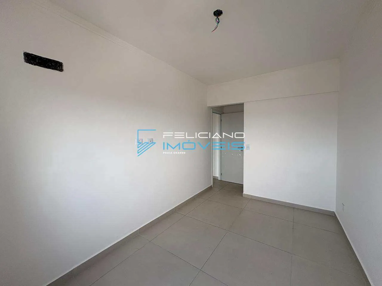 Imagem Apartamento com 2 quartos, Aviação, Praia Grande - R$ 650 mil, Cod: 7004