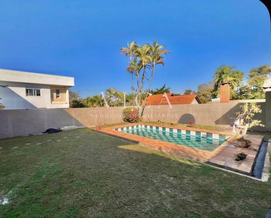 Imagem Alphaville 12| Casa 300m² 4 dorm 2 suítes, piscina e 3 vagas |2.100.000
