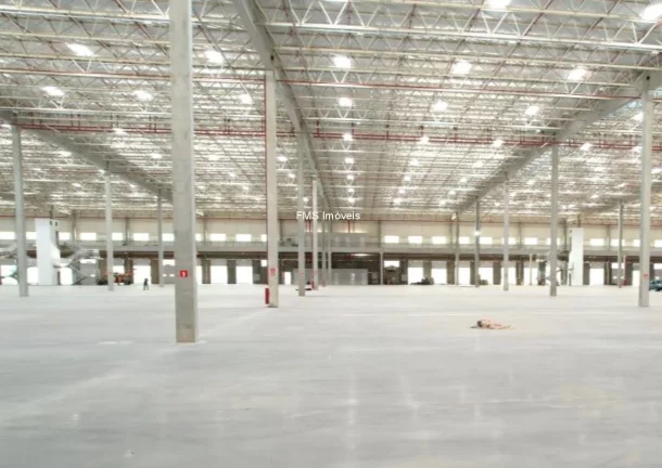 Imagem Galpão com 5.342m2 em Cajamar.
