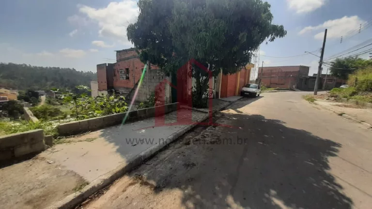 Imagem Terreno à venda em Caieiras-SP, Jardim Marcelino, 154,73 m² de área. Aproveite essa oportunidade única!