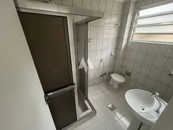 Imagem Apartamento e Apartamentos à venda com 2 dormitórios + Ponto Comercial na Vila Mathias em Santos/SP