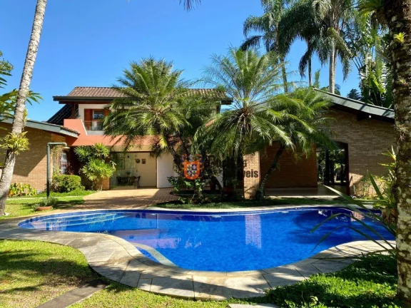 Foto do imóvel Sobrado com 5 suítes à venda, 370 m² por R$ 5.200.000 - Praia do Lázaro - Ubatuba/SP