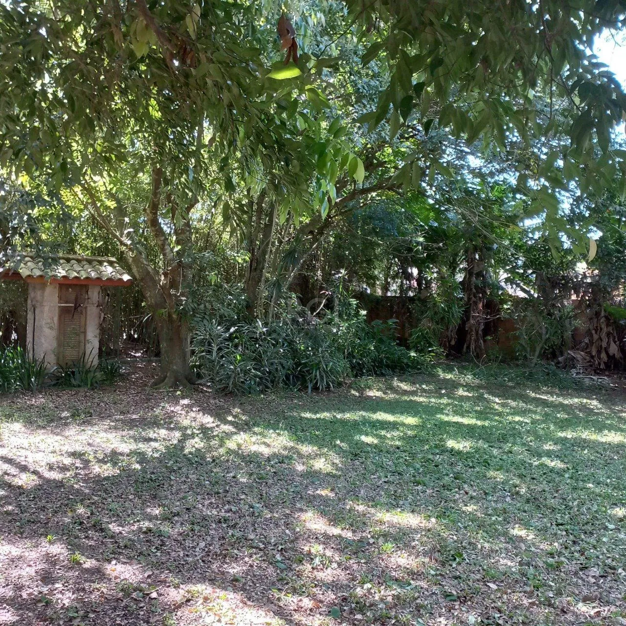 Imagem Terreno para Venda - 0m², 0 dormitórios, Belém Novo, Porto Alegre