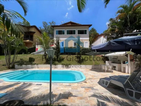 Foto do imóvel Casa à venda, linda, confortável e lazer na Granja Viana! em Rua Platina