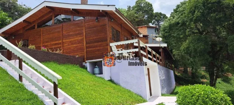 Imagem Chácara com 4 dormitórios à venda, 1000 m² por R$ 950.000,00 - Clube de Campo Vale do Sol - Campos do Jordão/SP