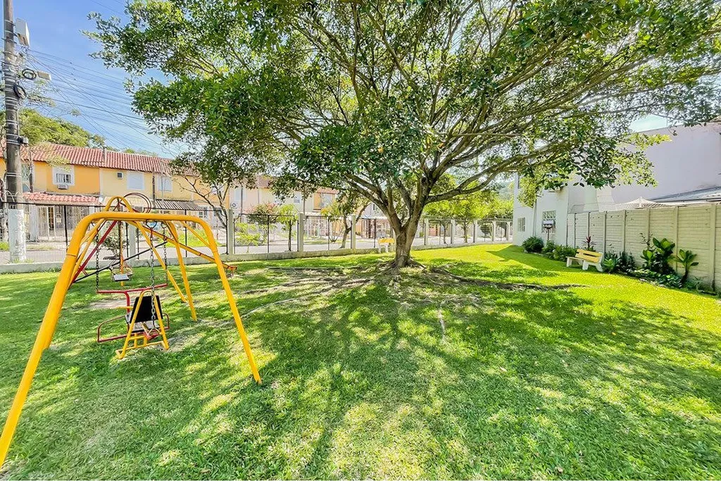 Imagem Casa de Condomínio em Hípica