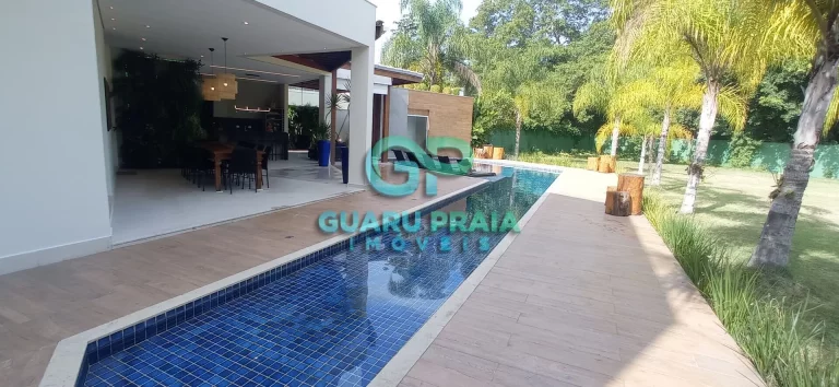 Imagem Casa de Altíssimo padrão em condomínio fechado
