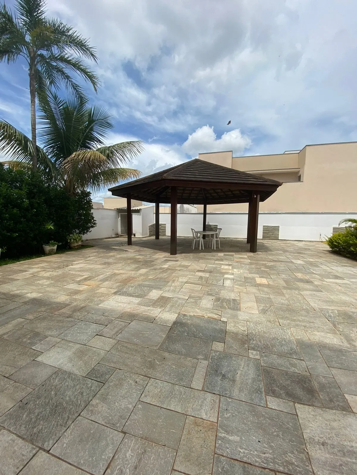 Imagem OPORTUNIDADE LINDA CASA DE 560M² JARDIM IBITI DO PAÇO!!!
