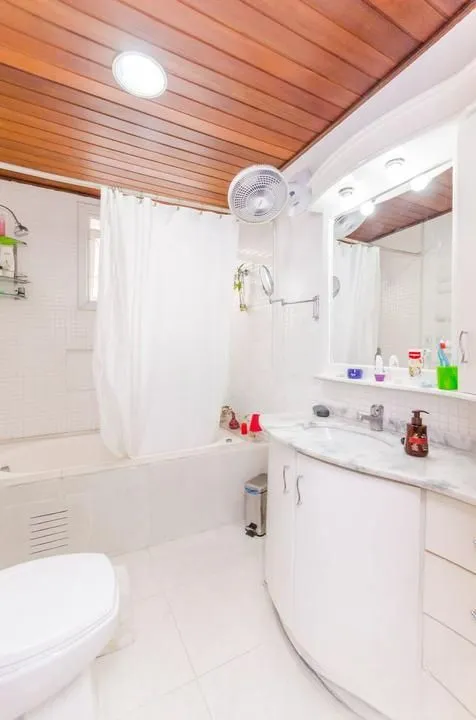 Imagem Apartamento 4 dorms à venda Rua Ciro Gavião, Bela Vista - Porto Alegre