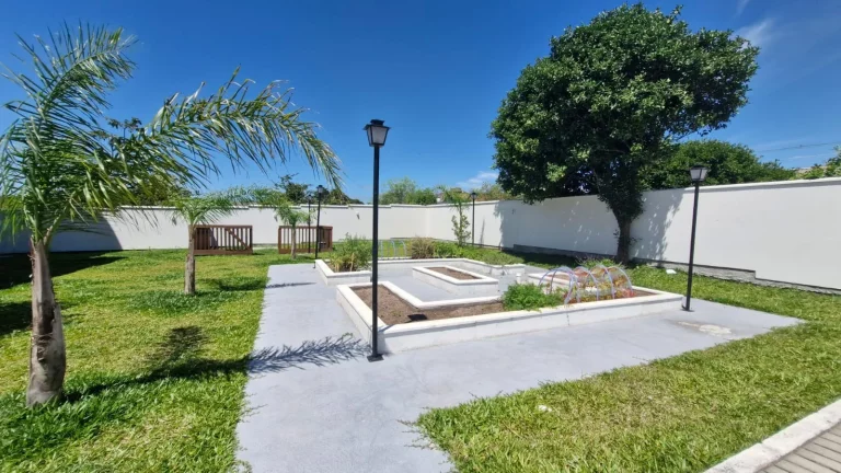 Imagem Apartamento Novo de 2 Quartos no Condomínio Estrela do Mar em Garopaba-SC