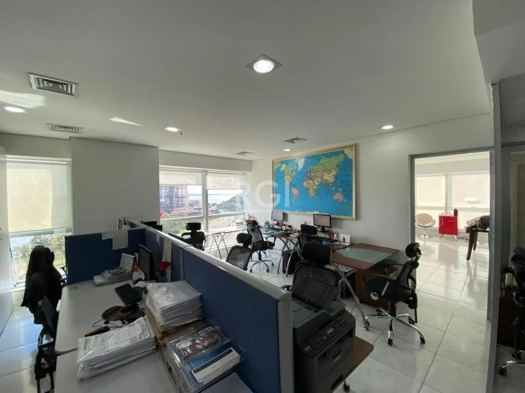 Imagem Salas Comerciais ,Imóvel MOBILIADO com 121m²