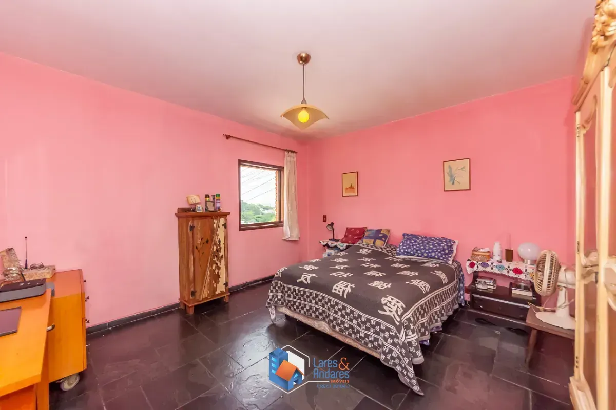 Imagem Casa para venda em City América com 4 quartos, sendo 1 suíte, 248m²