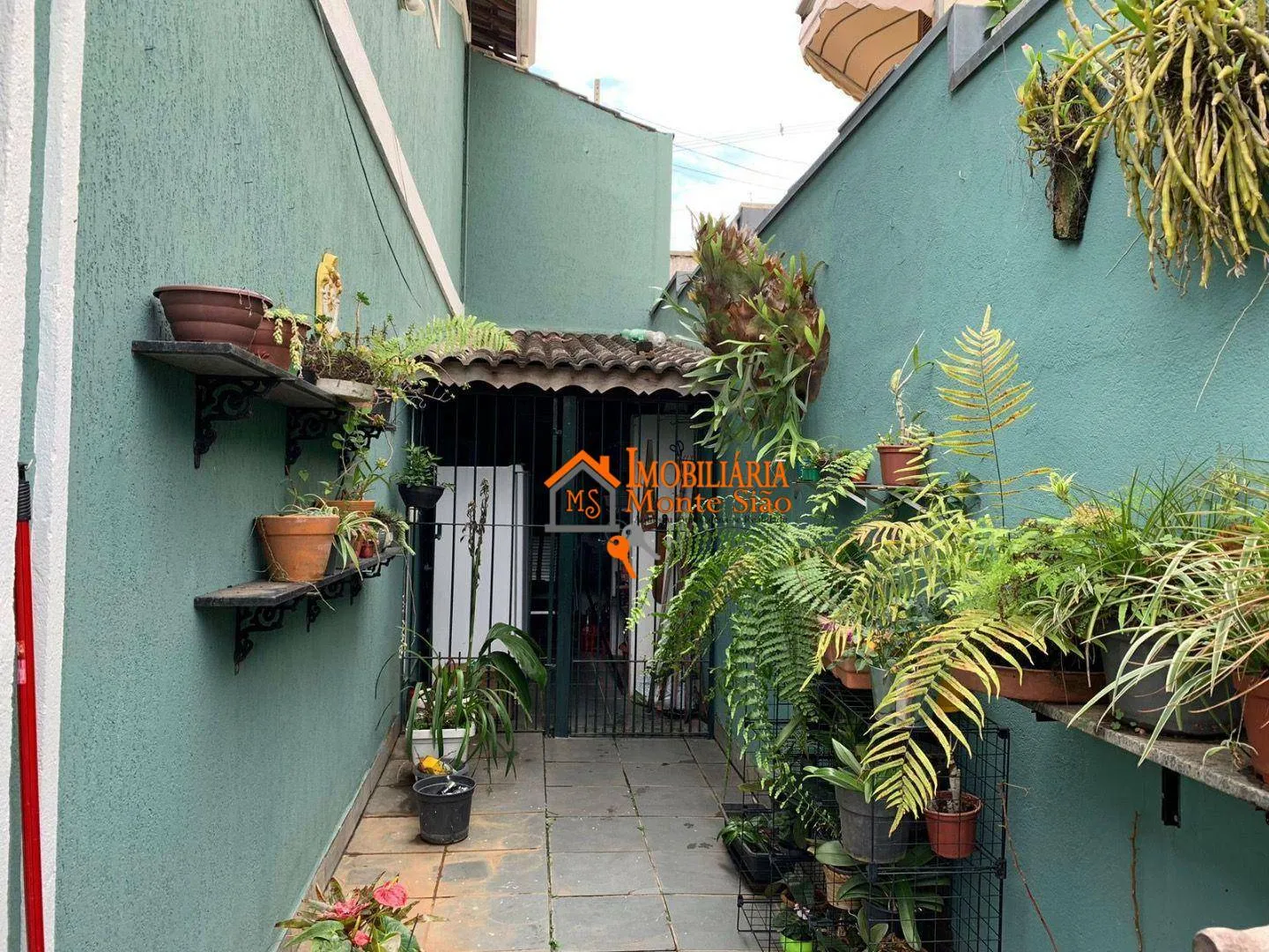 Imagem Casa com 3 dormitórios à venda, 178 m² por R$ 900.000,00 - Centro - Atibaia/SP