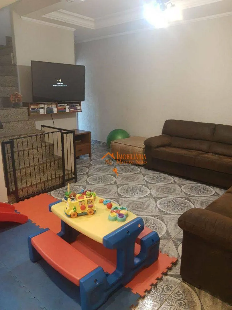 Imagem Sobrado com 3 dormitórios à venda, 125 m² por R$ 841.000,00 - Jardim São Jorge - Guarulhos/SP