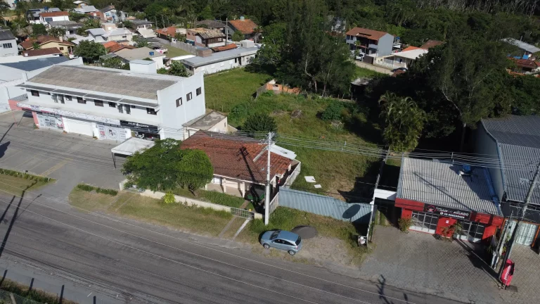 Imagem Casa com Terreno Comercial à Venda - Areias de Palhocinha, Garopaba-SC!