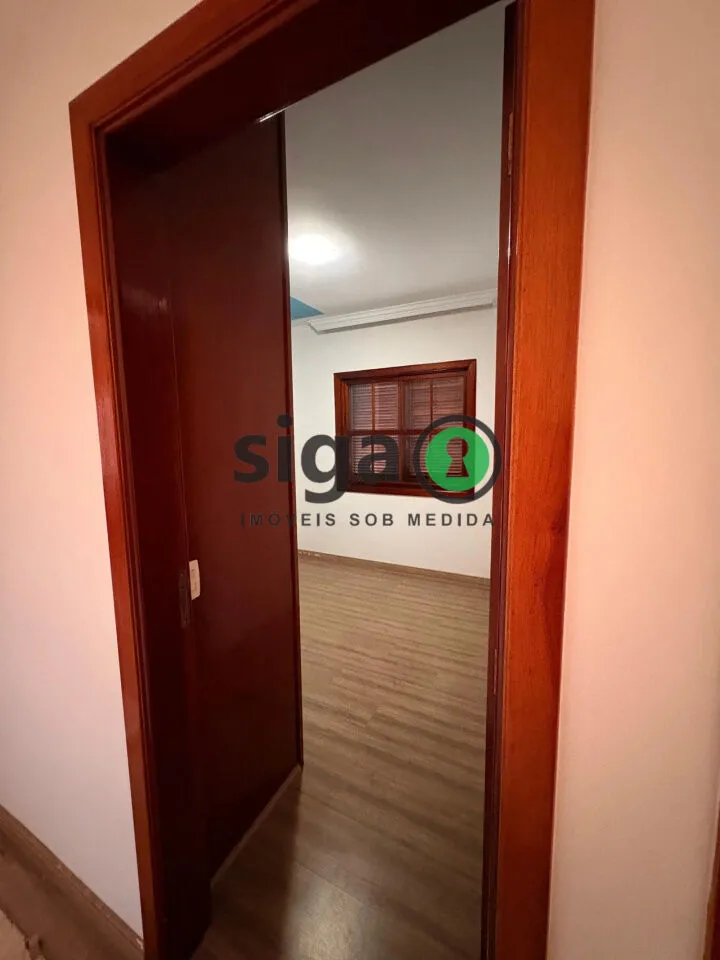 Imagem CASA SOBRADO À VENDA - JARDIM DAS VERTENTES - QUINTAL - CHURRASQUEIRA - EDÍCULA
