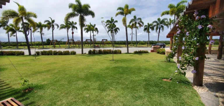 Imagem Terreno para Venda em Mata de São João, Praia Do Forte
