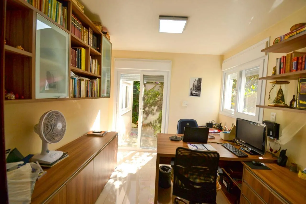 Imagem Luxuosa Casa com 4 Suítes à Venda em Alphaville - Santana de Parnaíba/SP
