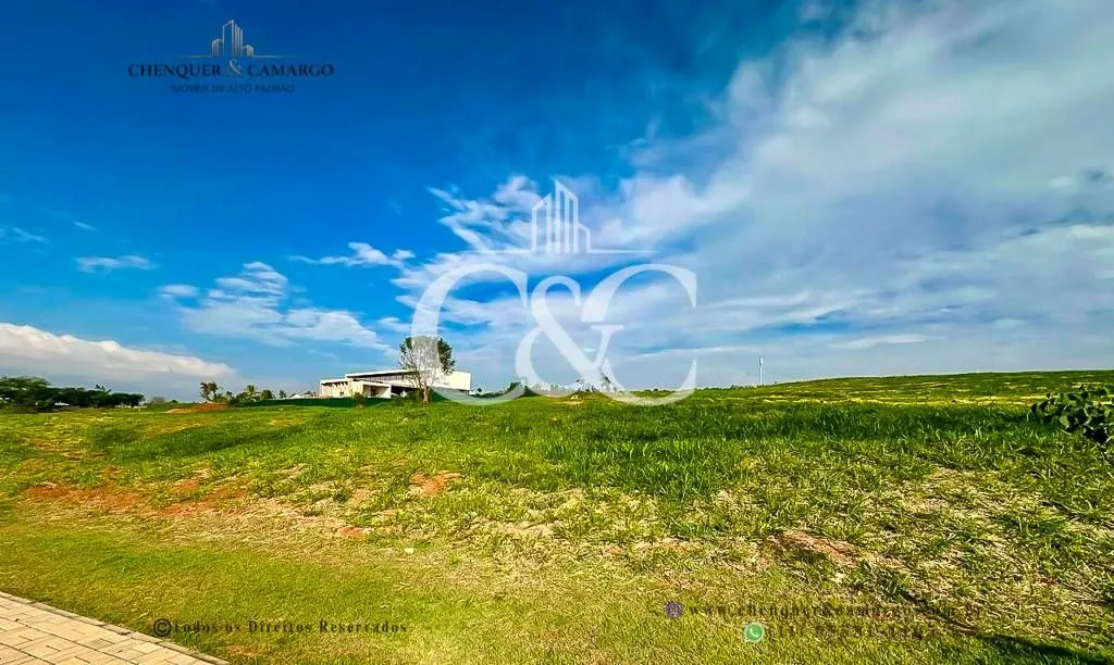 Imagem Terreno à Venda no Fazenda da Grama - 2.504m² Plano