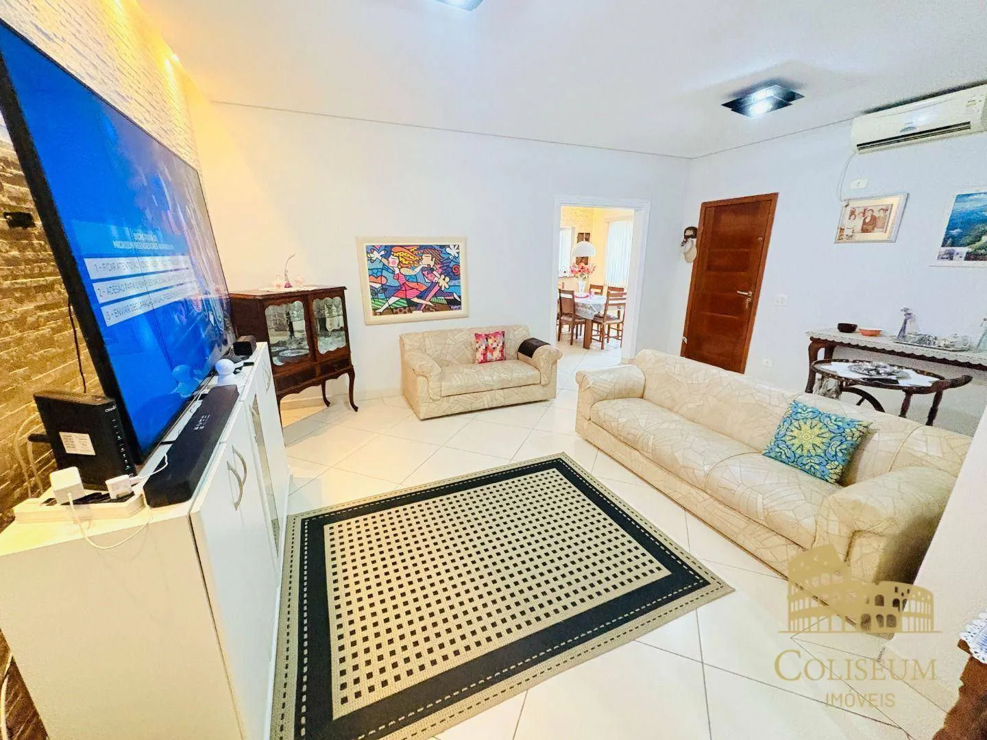 Imagem Casa com 4 dormitórios à venda, 210 m² por R$ 1.550.000,00 - Tupi - Praia Grande/SP