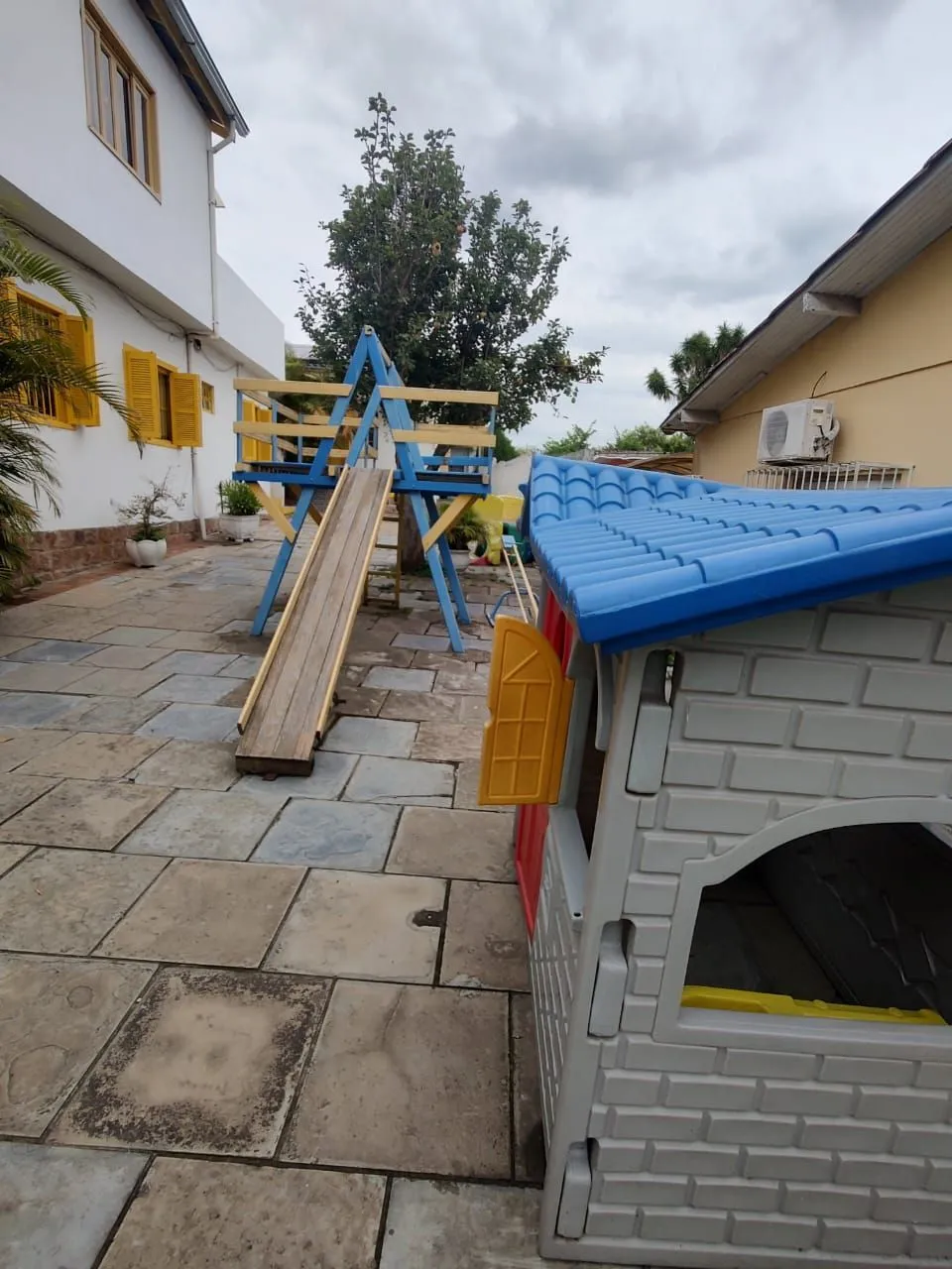 Imagem Escola de educação infantil na zona sul de poa...