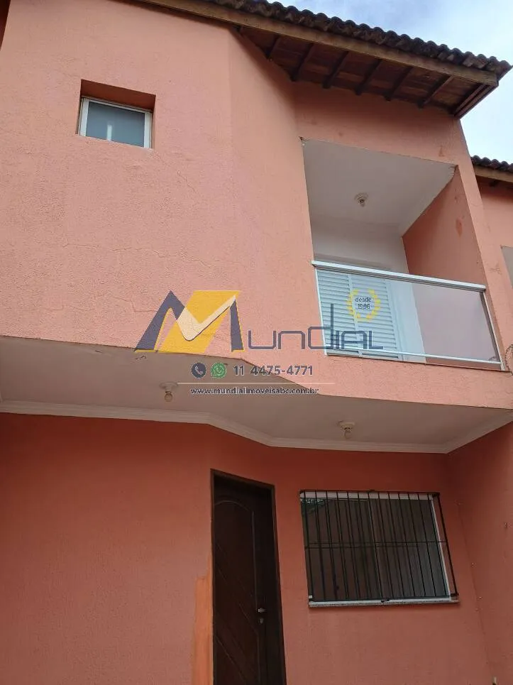 Imagem Sobrado com 2 Suítes na Vila Curuçá - Santo André - lado da linha trolebus