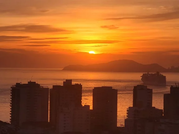 Imagem Apartamento com 2 dormitórios à venda, 78 m² - Ponta da Praia - Santos/SP