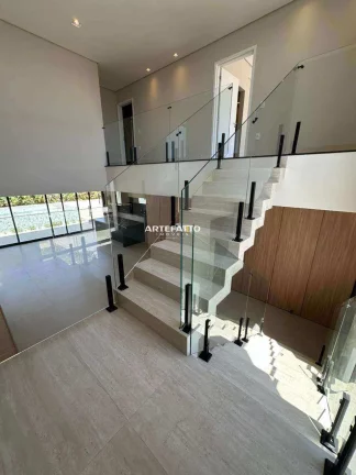 Imagem Casa de condomínio à venda, no Villa Piemonte, em Franca, Parque Universitário, com 3 quartos, 240m2