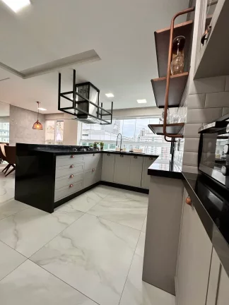 Imagem Apartamento com 3 Quartos à Venda, 118 m² em Meia Praia - Itapema