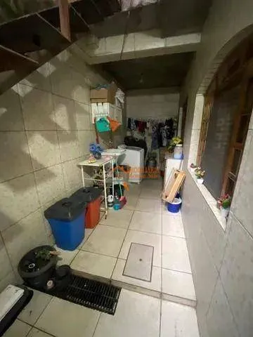 Imagem Sobrado com 3 dormitórios à venda, 380 m² por R$ 638.000,00 - Vila Rio de Janeiro - Guarulhos/SP