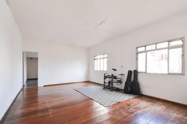 Imagem Apartamento à venda em São Paulo, Santa Cecília, com 3 quartos, 162m2