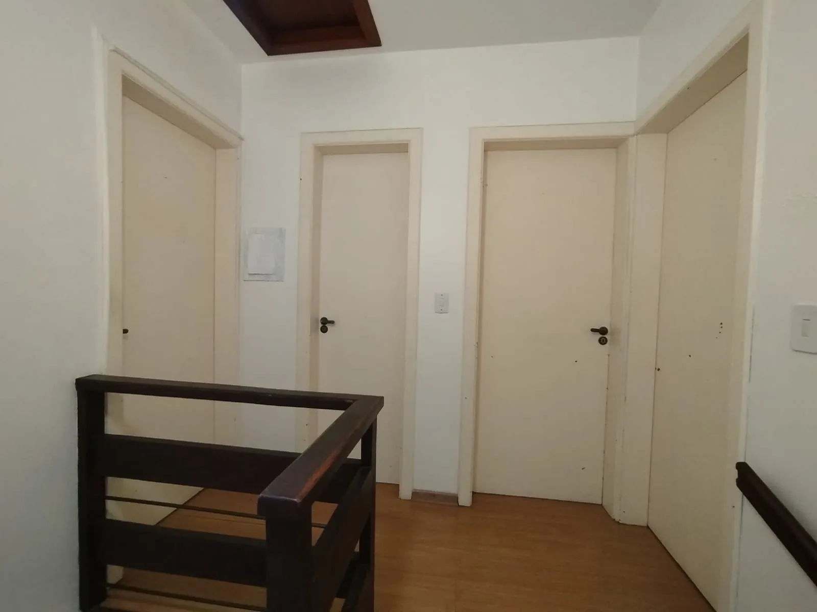 Imagem Casa com 03 quartos e 01 vaga no Bairro Cristal