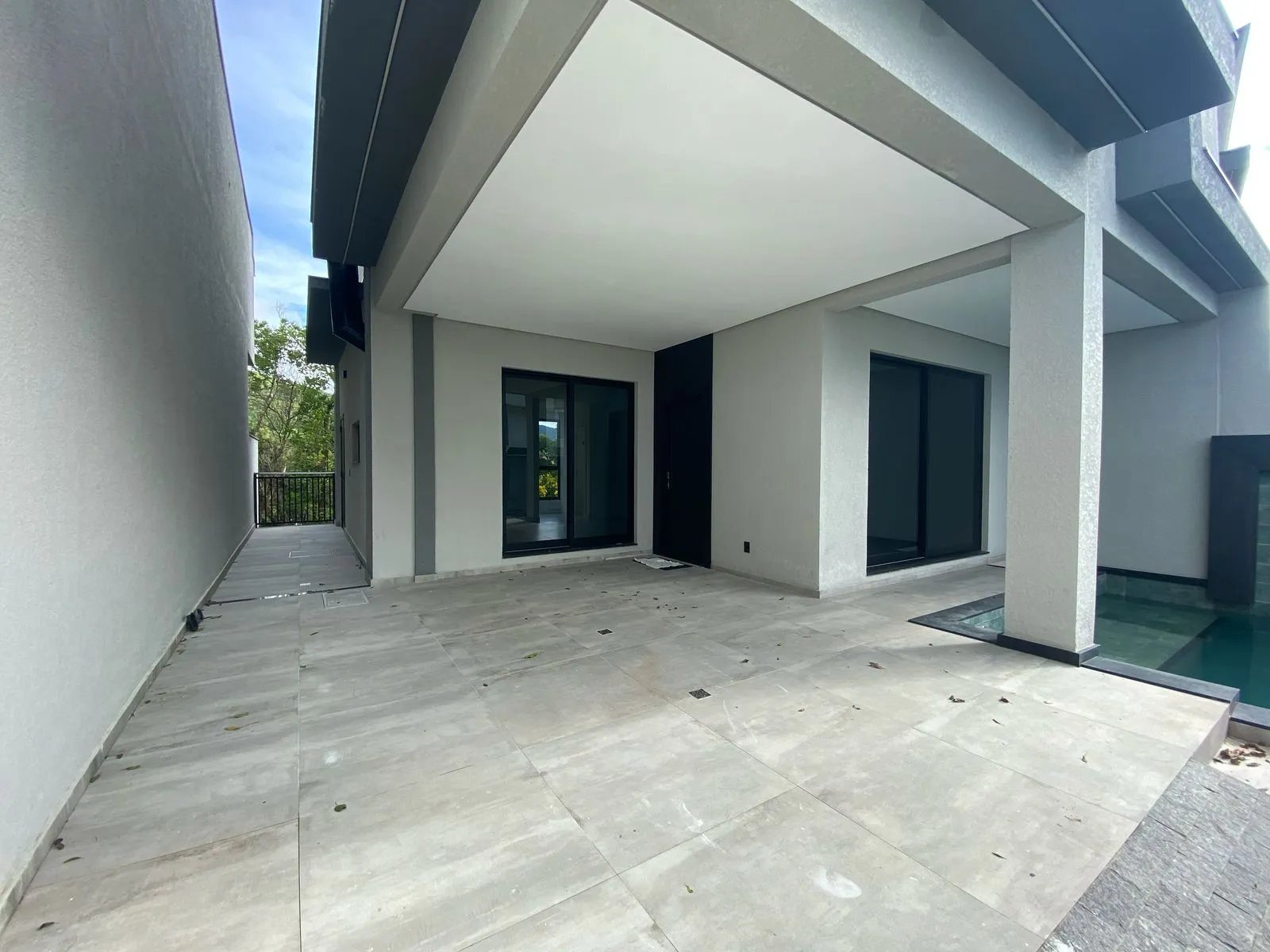 Imagem Casa com vista para o mar à venda com 200m2 por R$ 4.200.000,00