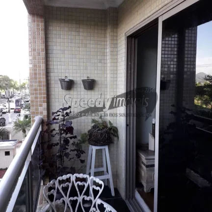 Imagem Apartamento na orla da praia em Santos, 4 dormitórios - 2 vagas na garagem