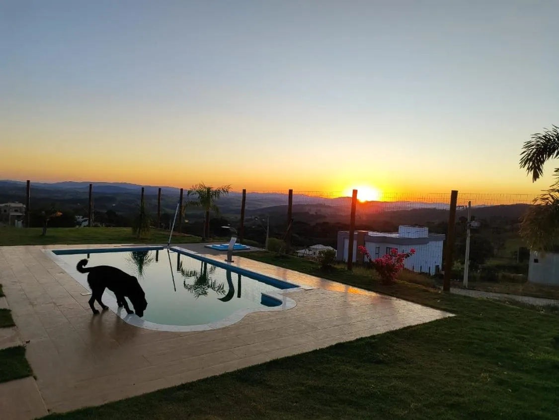 Imagem CHÁCARA À VENDA EM PIRACEMA - MG Área do Terreno: 1.000 m²