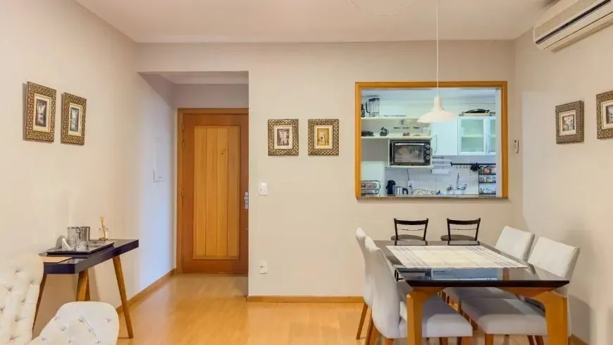 Imagem Apartamento Locado 3 Quartos sacada e churrasquira, Av. Panamericana - Lindoia