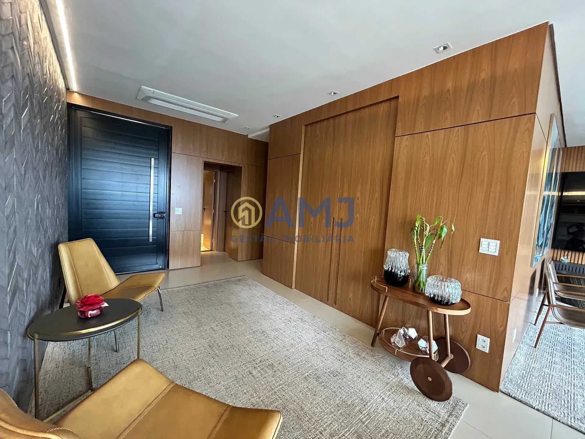 Imagem ALTO PADRÃO MOBILIADA E DECORADA | PORTAL DO SOL MENDANHA - GOIÂNIA
