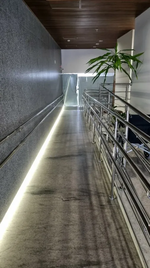 Imagem Sala Comercial / Nova para Venda em Maceió, Gruta de Lourdes, 1 banheiro, 1 vaga