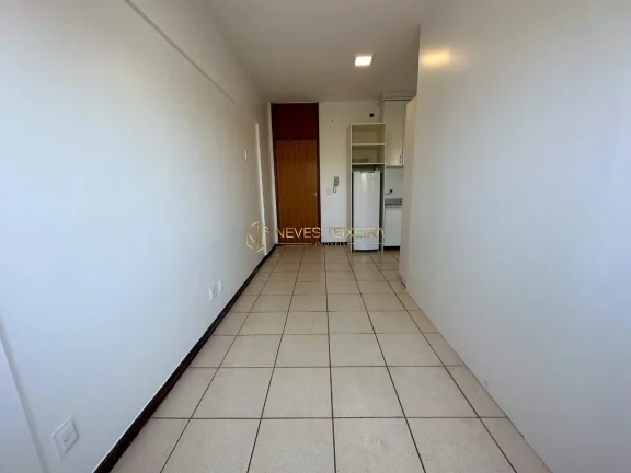 Imagem Suíte com Armários!!! Vaga de Garagem!!! Próximo a UnDF!!! CA 2 Lago Norte!!!