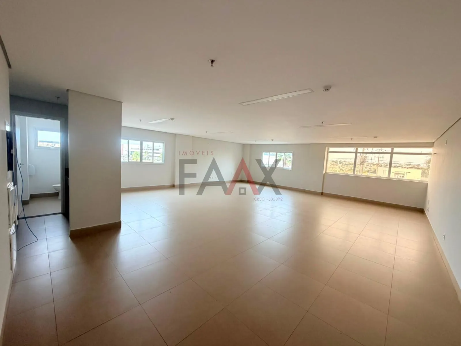 Imagem Salas Comerciais à Venda no Centro Médico Empresarial Cidade dos Lagos