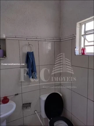 Imagem Casa para Venda em Limeira, Parque Residencial Belinha Ometto, 3 dormitórios, 2 banheiros, 2 vagas